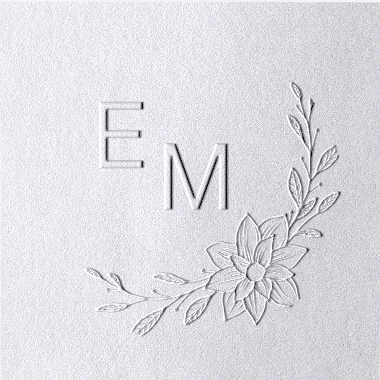 Sello en seco de Monograma de Boda con Iniciales Botánicas Personalizadas - Estilo 4 Sello en seco de Monograma de Boda con Iniciales Botánicas Personalizadas - Estilo 441